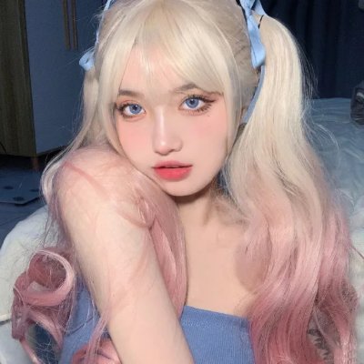 德蒂拉和兰尼抢劫了一辆火车